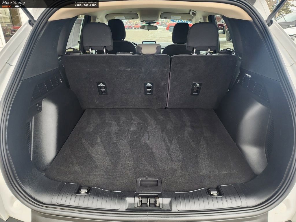 Used 2020 Ford Escape SE Sport image 10