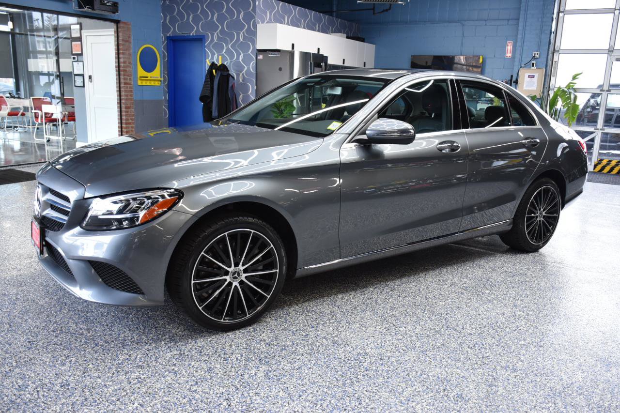 Used 2020 Mercedes-Benz C 300 4MATIC Sedan w/ Premium Package image 9