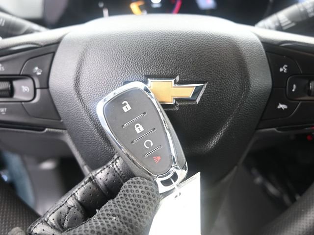 Used 2025 Chevrolet Trax LT image 33