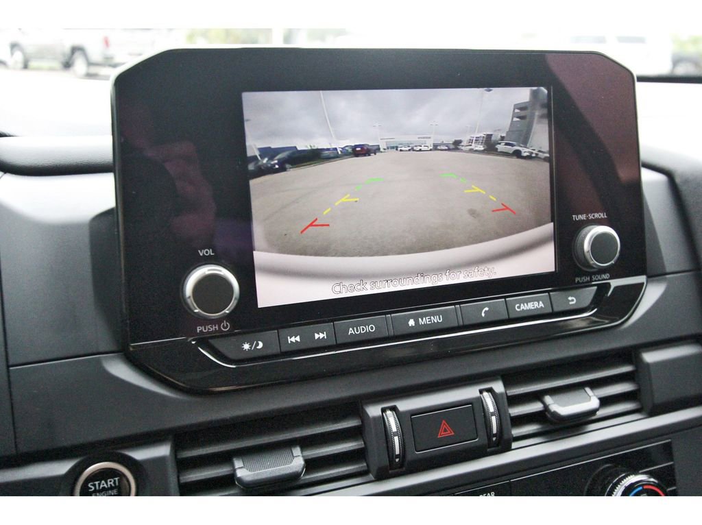 Used 2024 Nissan Pathfinder S image 24