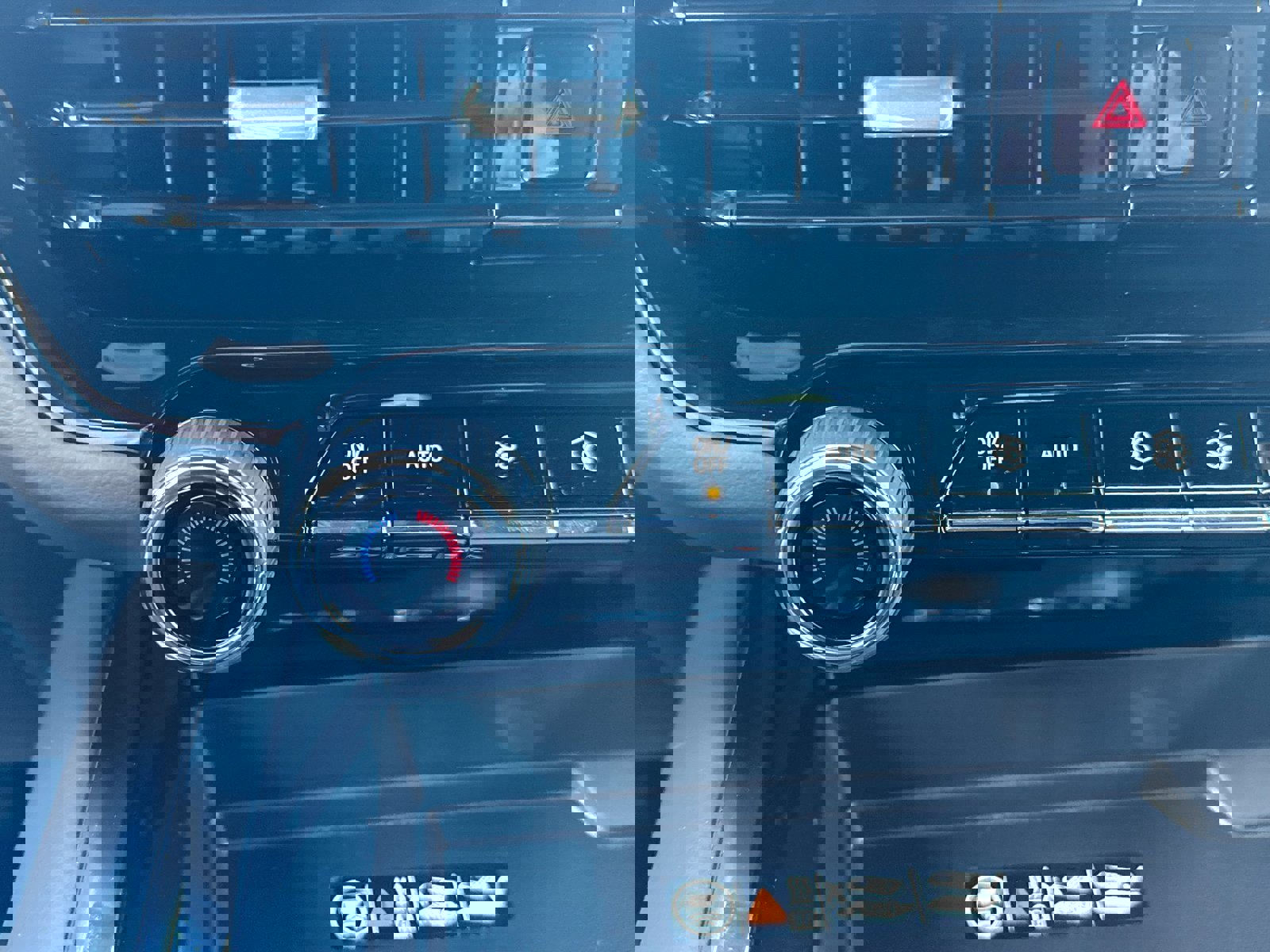 New 2026 Chevrolet Suburban RST w/ Comfort Package image 33