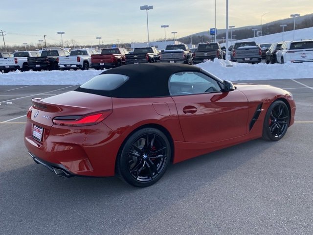 Used 2024 BMW Z4 M40i w/ Premium Package image 6