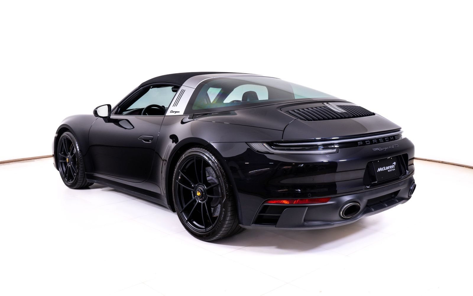 Used 2022 Porsche 911 Targa 4 GTS w/ Premium Package AWD/4WD image 3