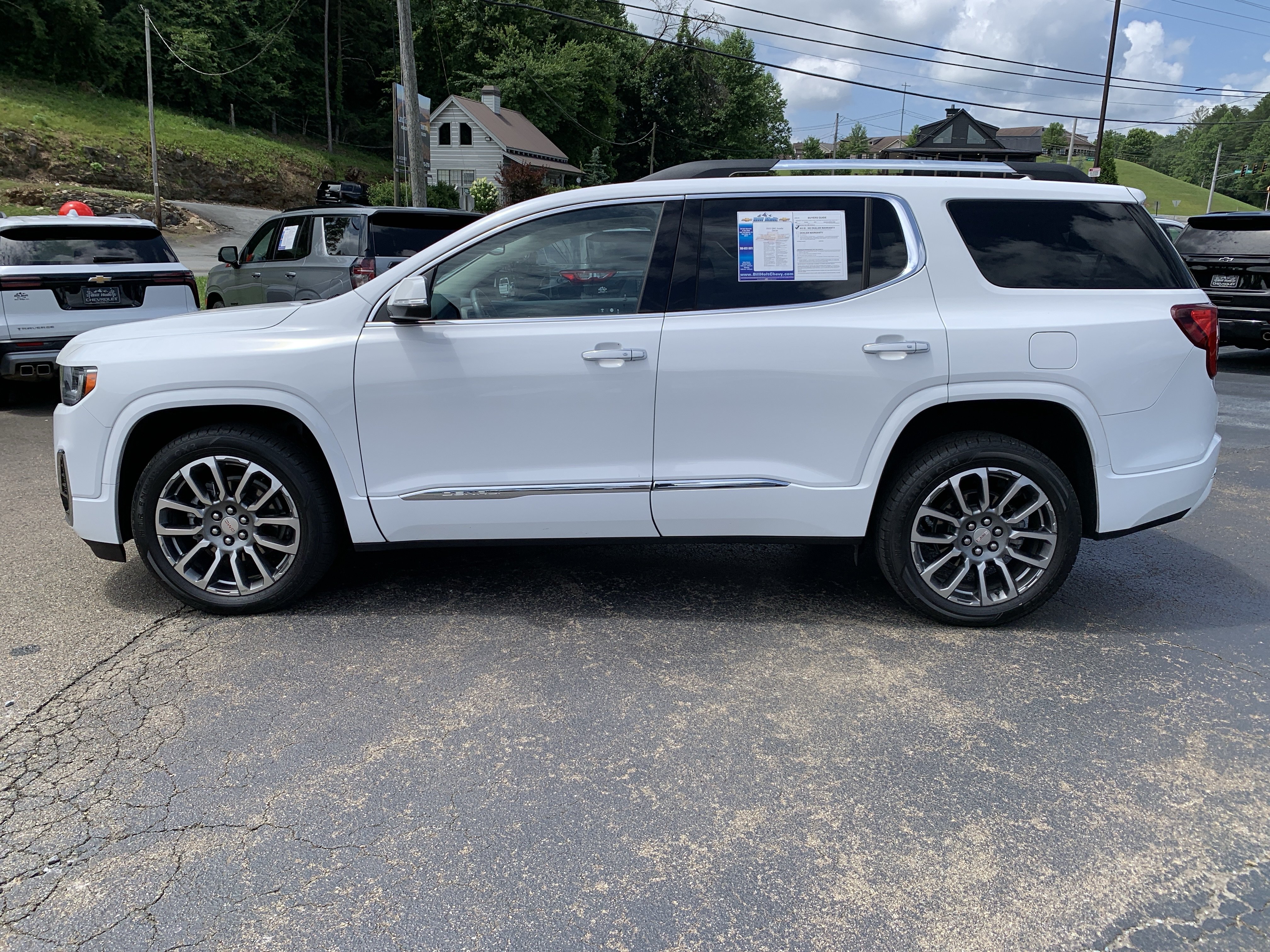 Used 2023 GMC Acadia Denali AWD/4WD image 13