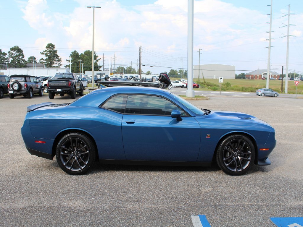Used 2020 Dodge Challenger R/T Scat Pack image 3