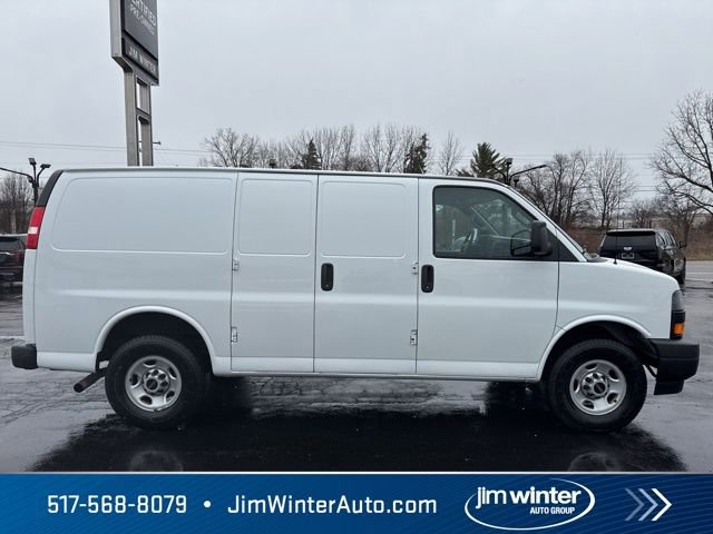 Used 2022 GMC Savana 2500 w/ Driver Convenience Package RWD image 14