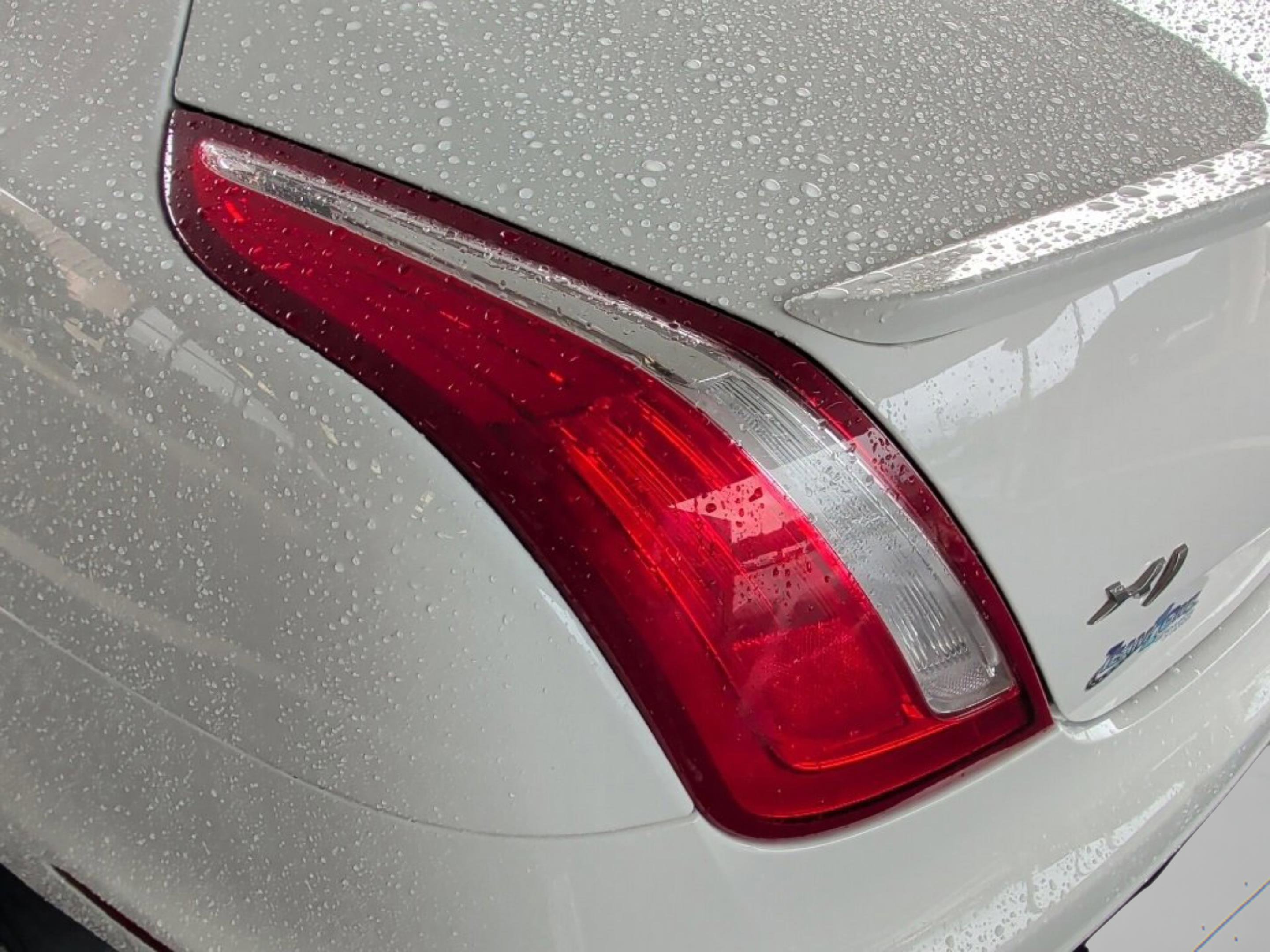 Used 2017 Jaguar XJ R-Sport image 14