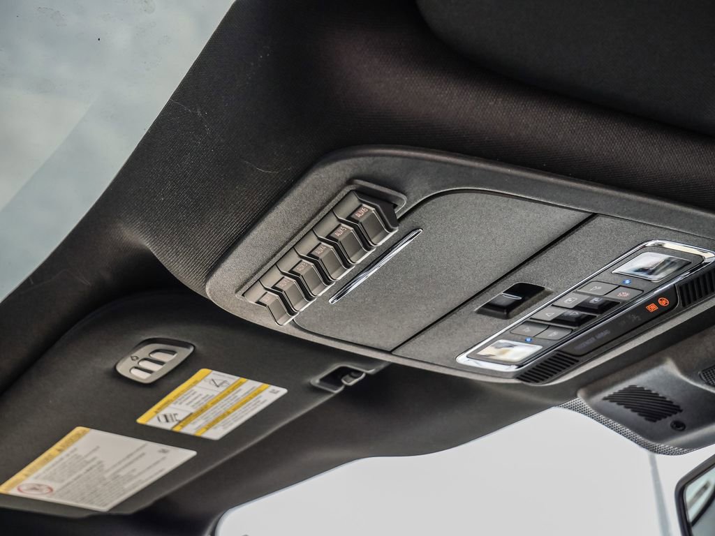 New 2026 Ford F250 Platinum image 21