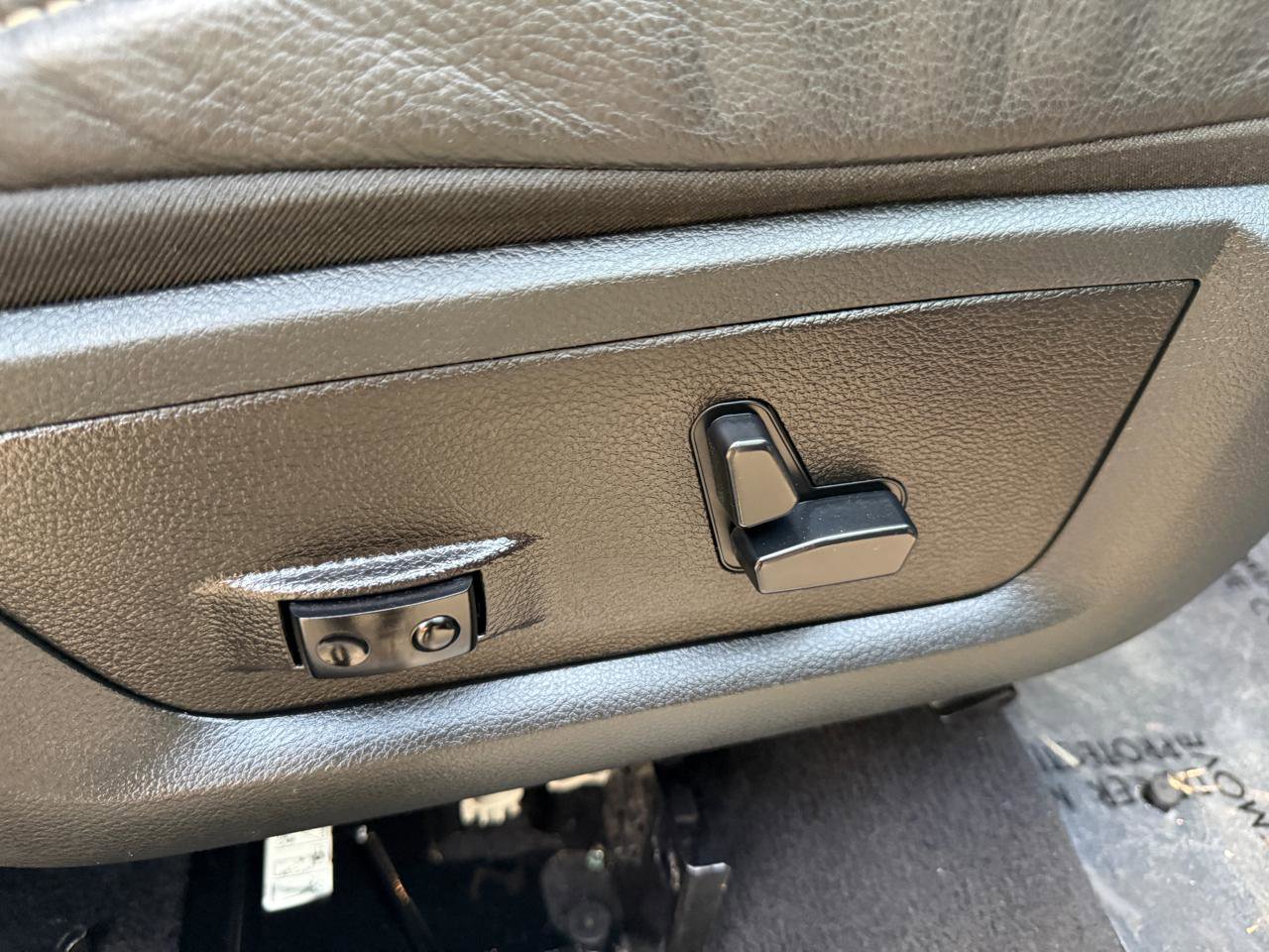 Used 2019 RAM 3500 Limited image 33