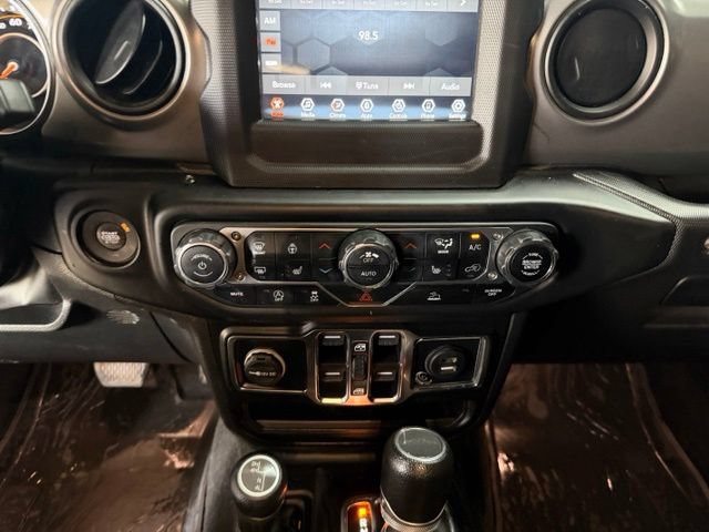 Used 2022 Jeep Gladiator Sport AWD/4WD image 26