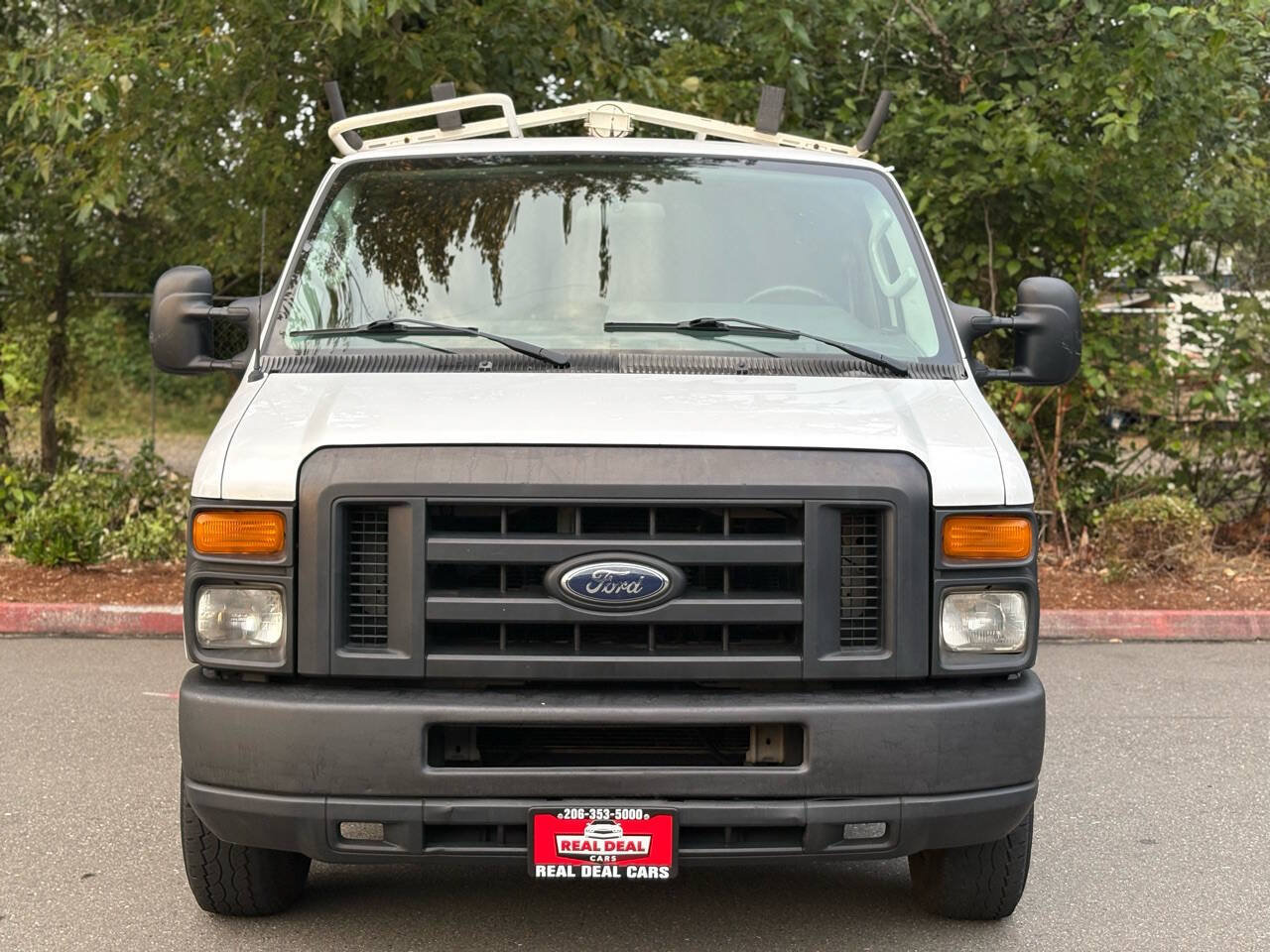 Used 2012 Ford E-150 and Econoline 150 RWD image 3