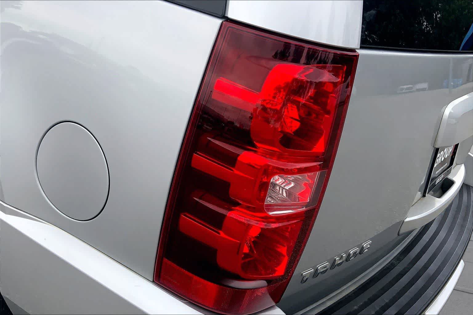 Used 2012 Chevrolet Tahoe LTZ RWD image 28