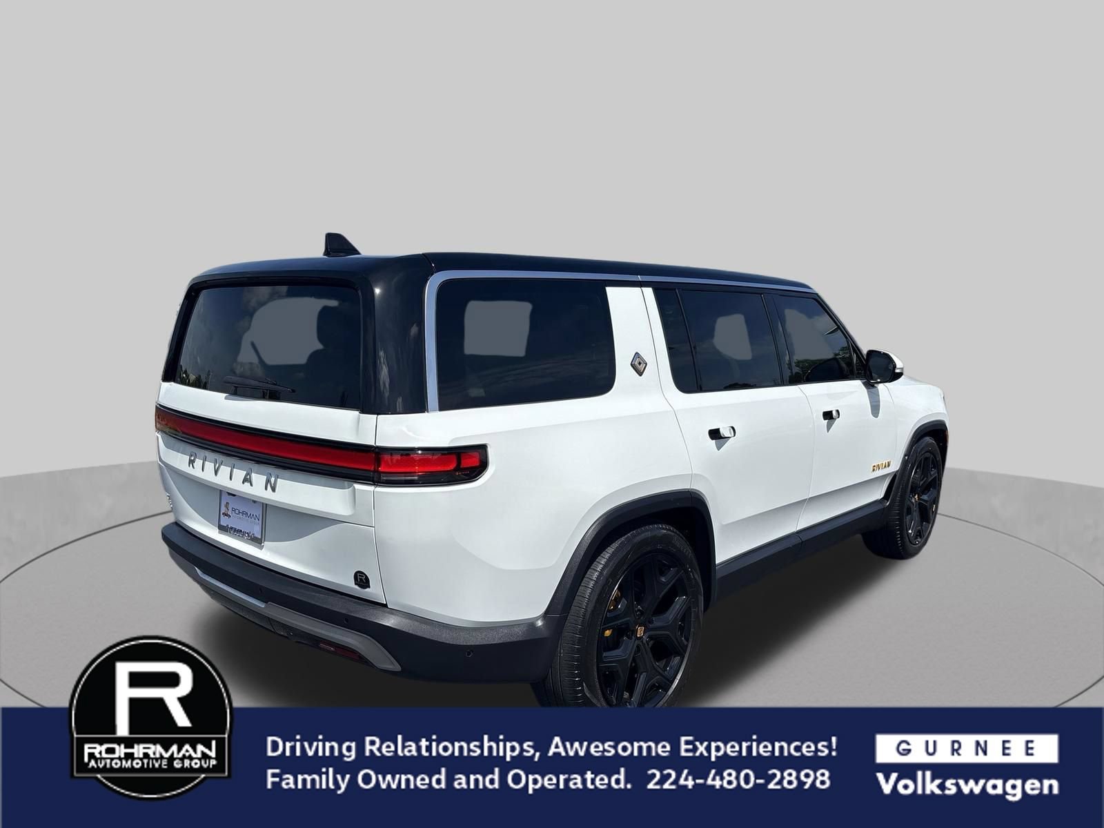 Used 2023 Rivian R1S Adventure Quad AWD/4WD image 9