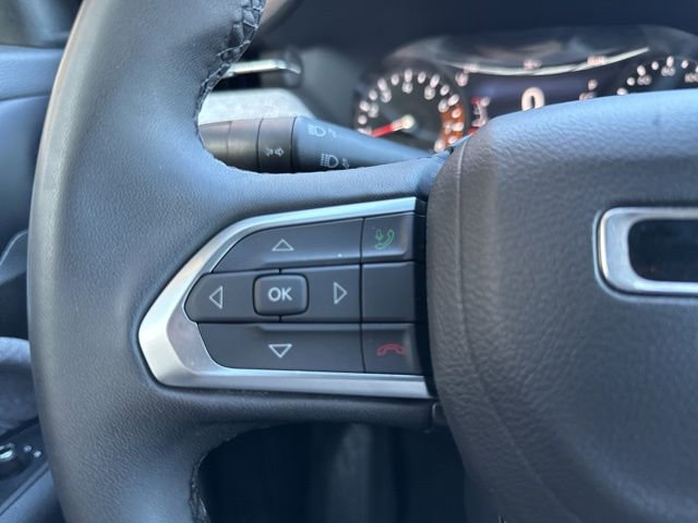 Used 2024 Jeep Compass Latitude image 13