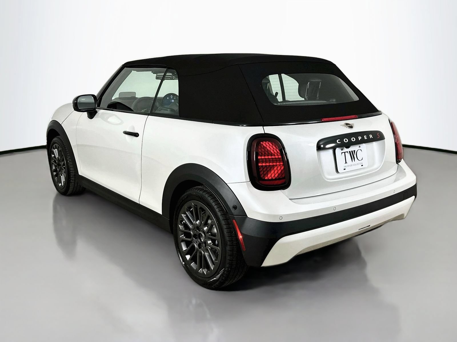 New 2026 MINI Cooper S FWD image 7