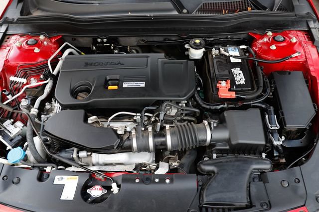 Used 2018 Honda Accord Sport image 48