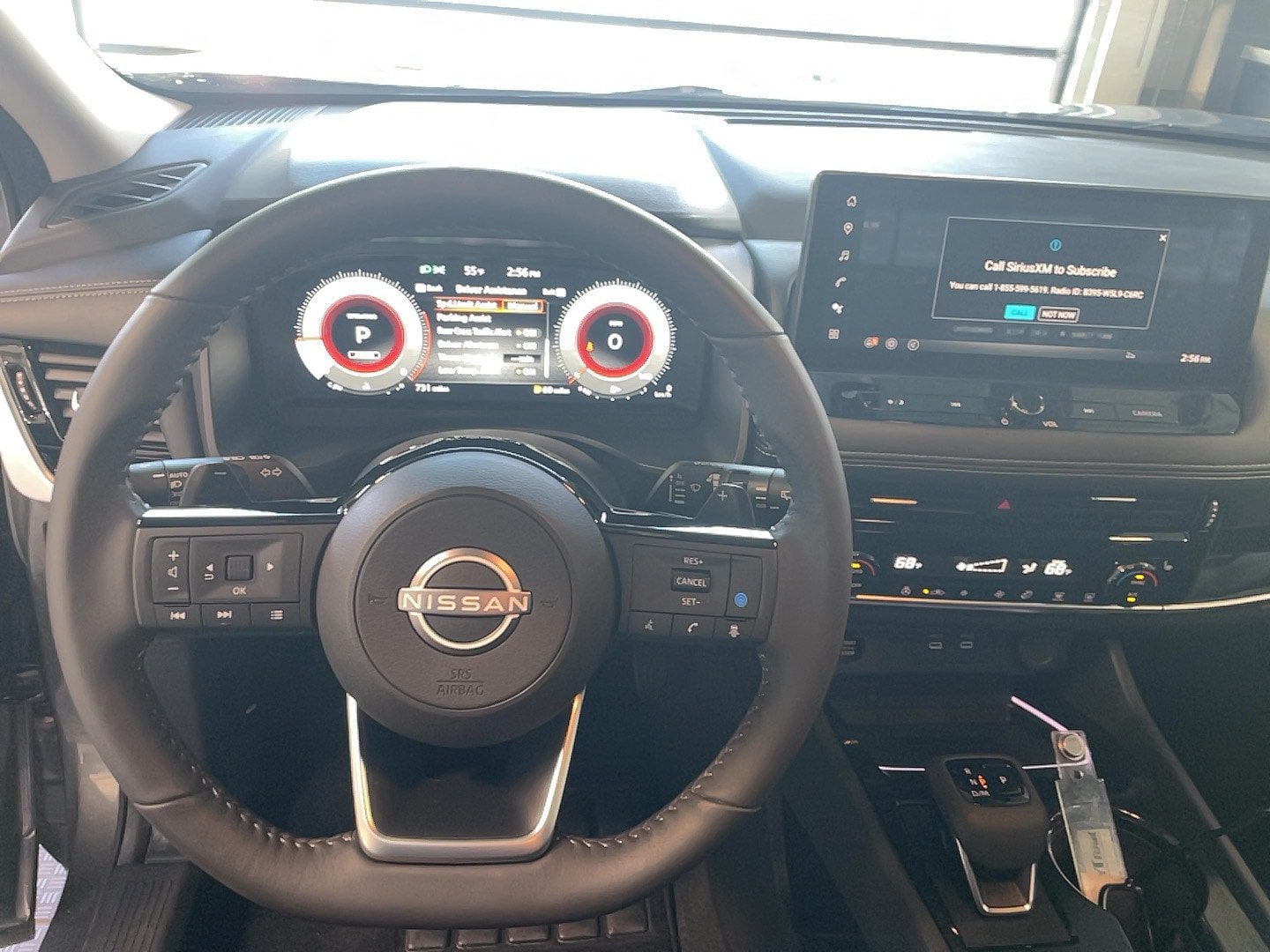 Used 2024 Nissan Rogue SL AWD/4WD image 15