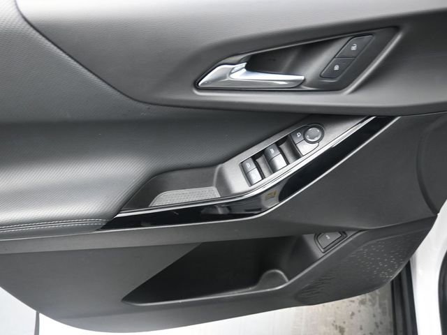 Used 2025 Chevrolet Equinox LT w/ Convenience Package II image 13