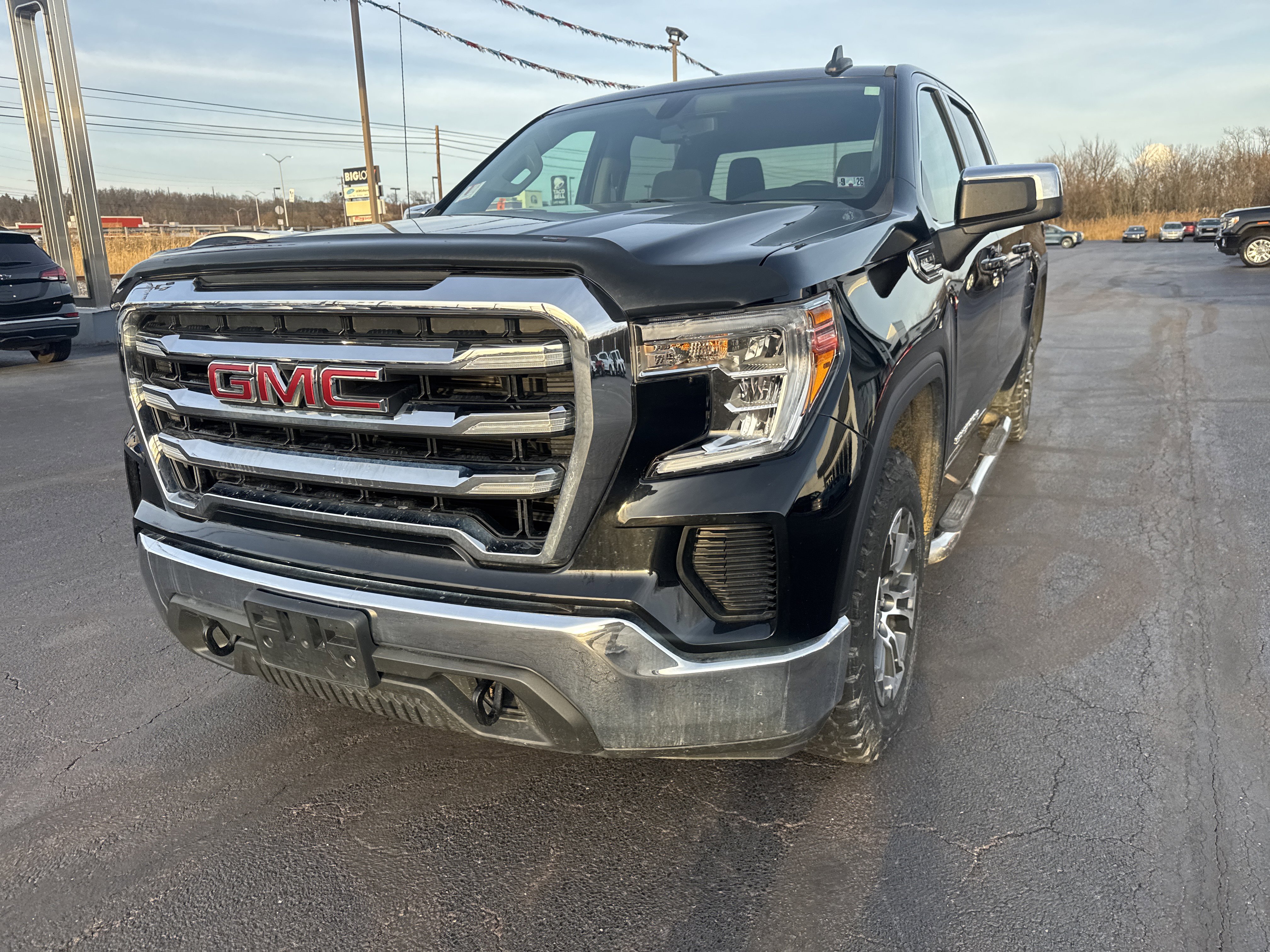 Used 2019 GMC Sierra 1500 SLE w/ SLE Value Package image 10