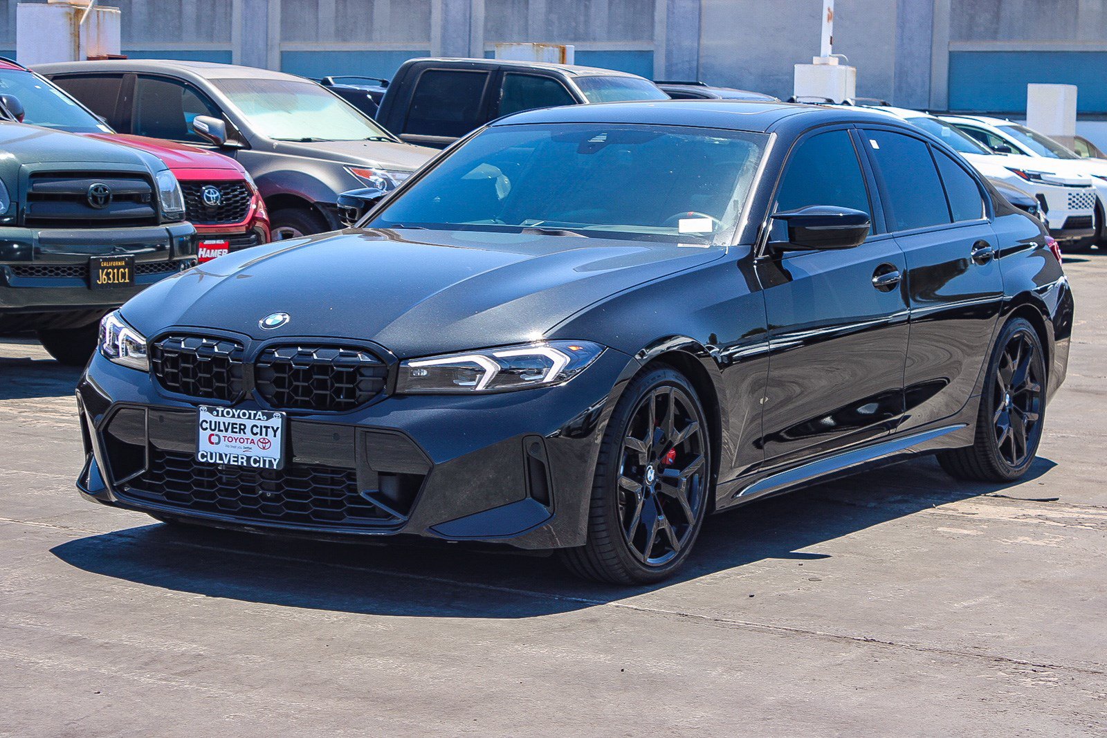 Used 2025 BMW M340i w/ Premium Package RWD image 3