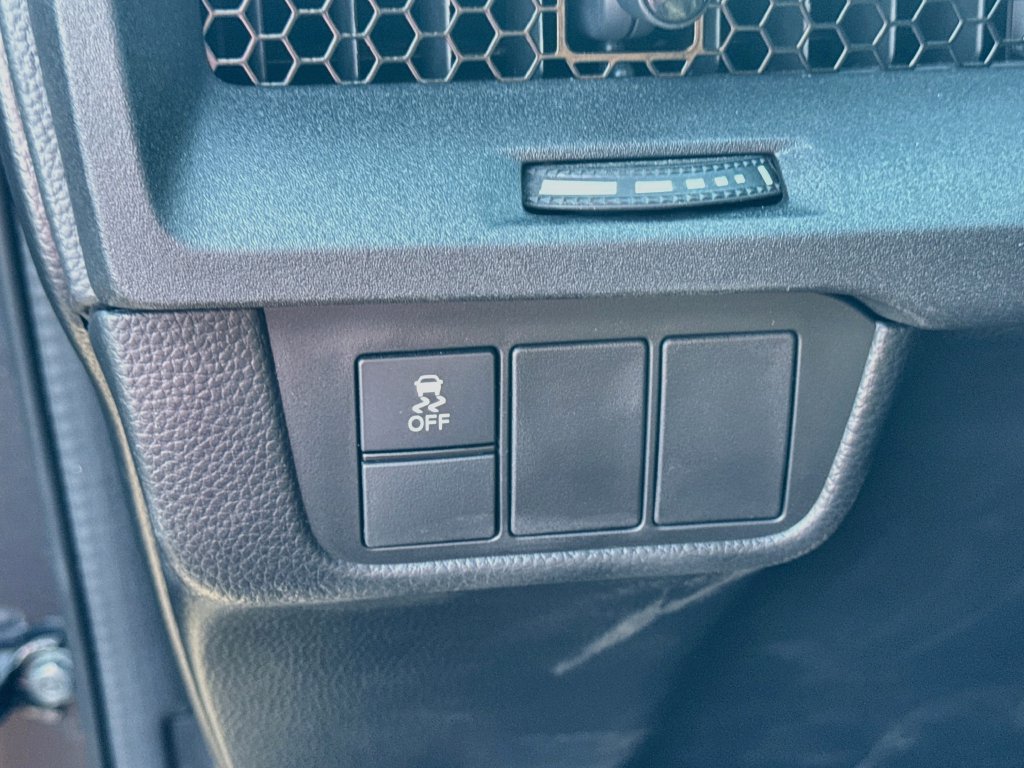 Used 2025 Honda CR-V Sport image 10