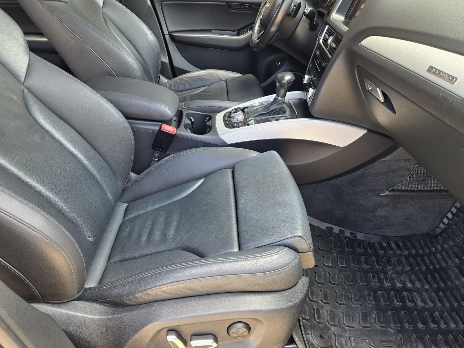 Used 2015 Audi Q5 2.0T Premium Plus w/ Technology Package AWD/4WD image 14