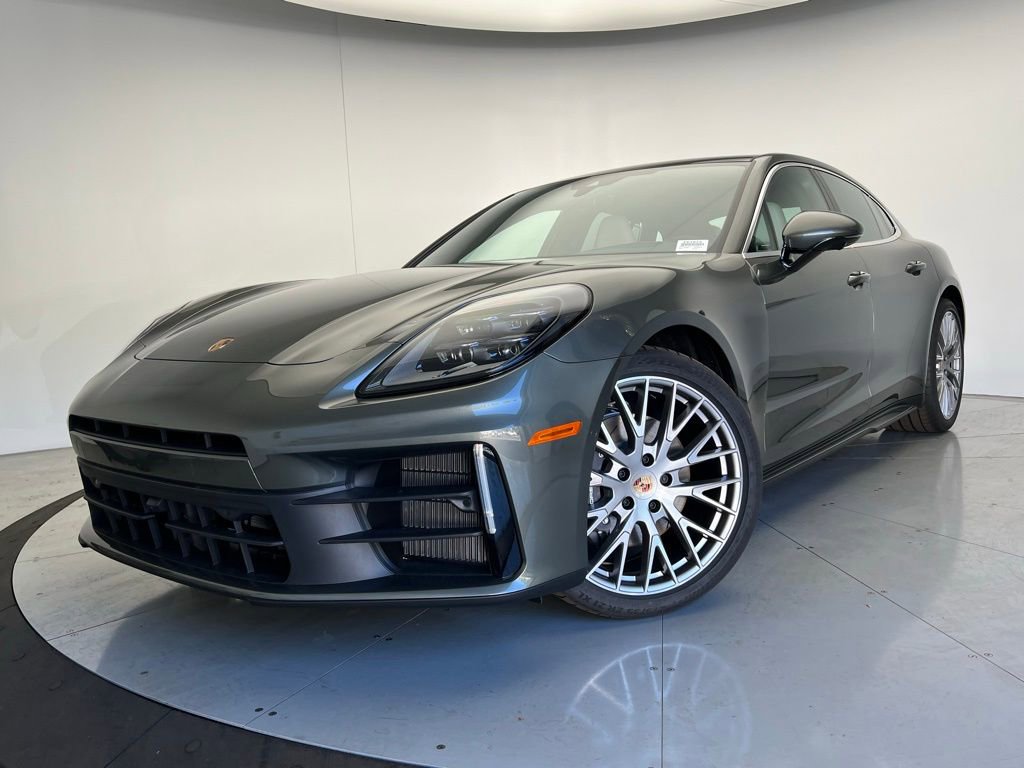 New 2026 Porsche Panamera