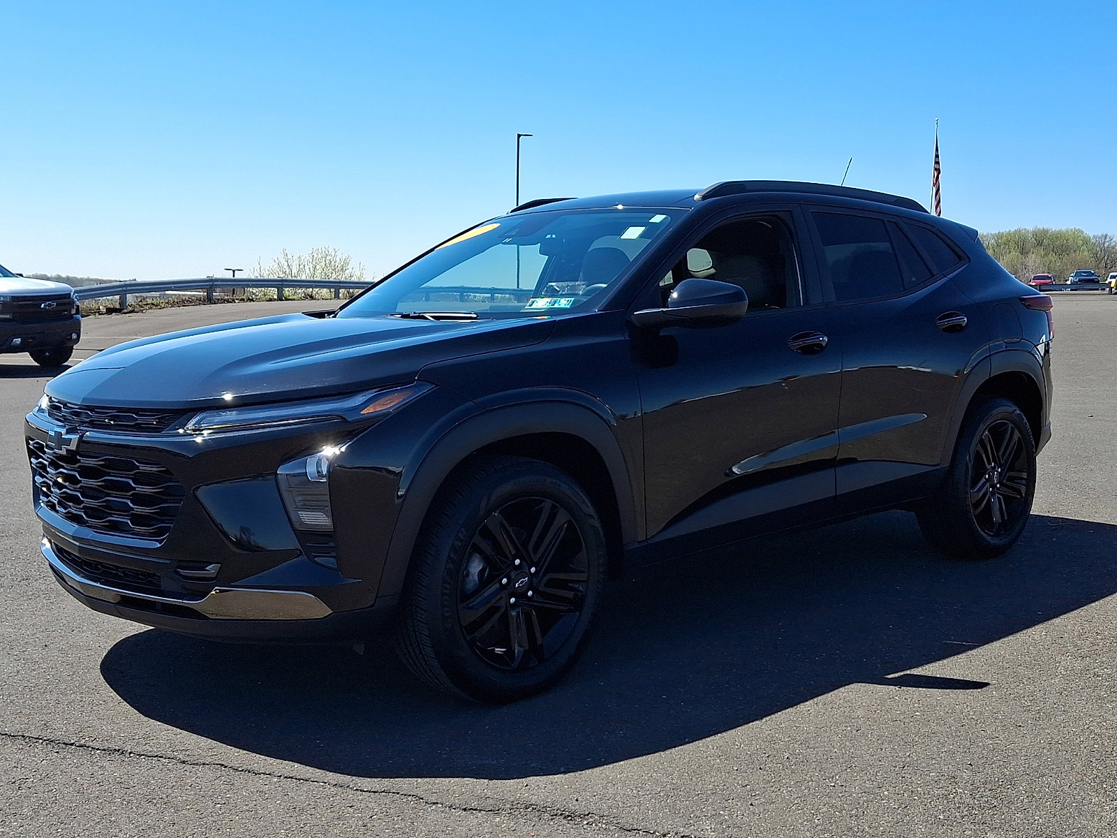 Certified 2024 Chevrolet Trax ACTIV w/ Driver Confidence Package image 3