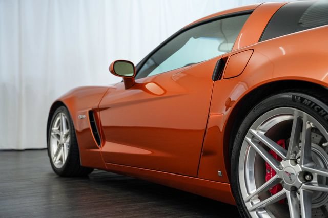 Used 2007 Chevrolet Corvette Z06 w/ Preferred Equipment Group RWD image 26
