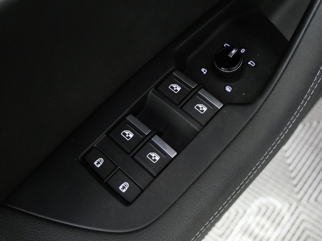 Used 2023 Audi A6 Premium Plus w/ Premium Plus Package AWD/4WD image 14