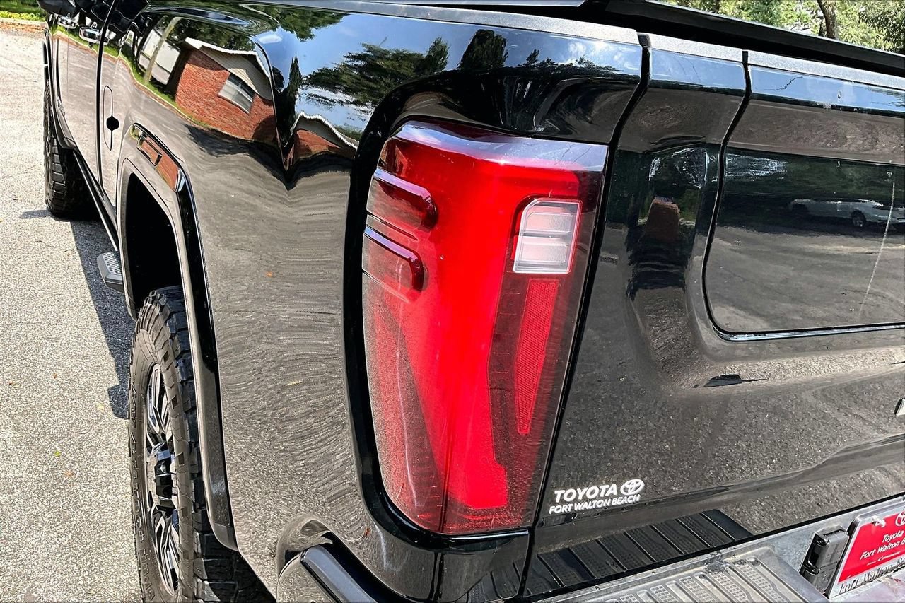 Used 2025 GMC Sierra 2500 Denali Ultimate AWD/4WD image 20