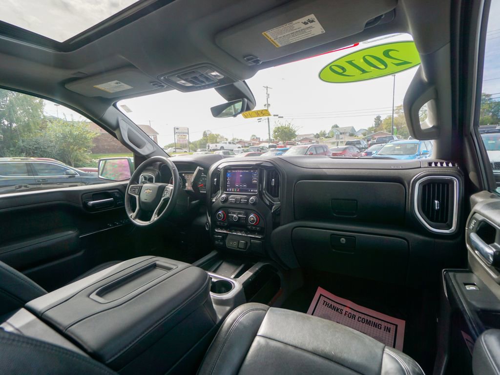 Used 2019 Chevrolet Silverado 1500 LTZ w/ LTZ Premium Package image 36