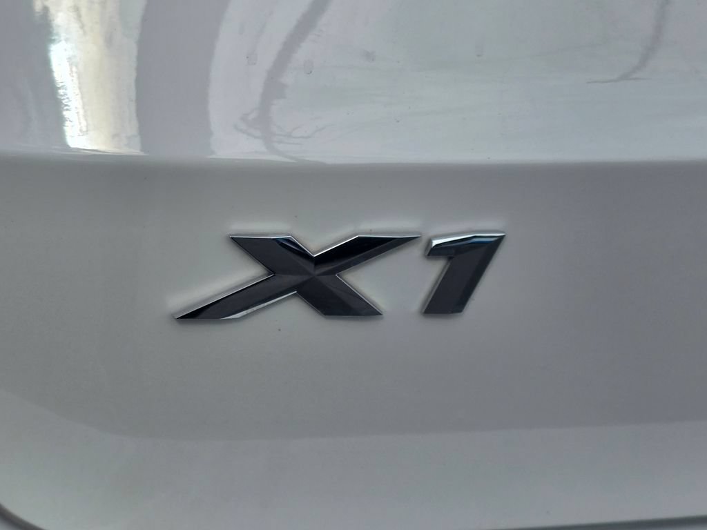 Used 2023 BMW X1 xDrive28i w/ Convenience Package AWD/4WD image 10
