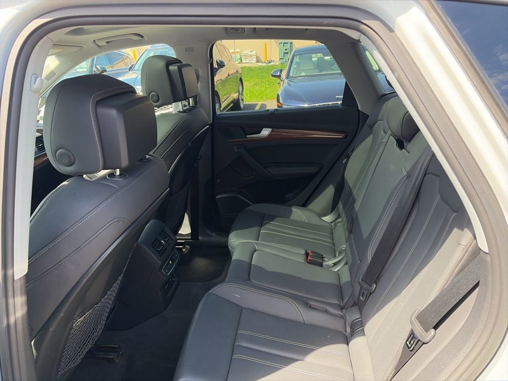 Used 2022 Audi Q5 2.0T Prestige w/ Prestige Package AWD/4WD image 19