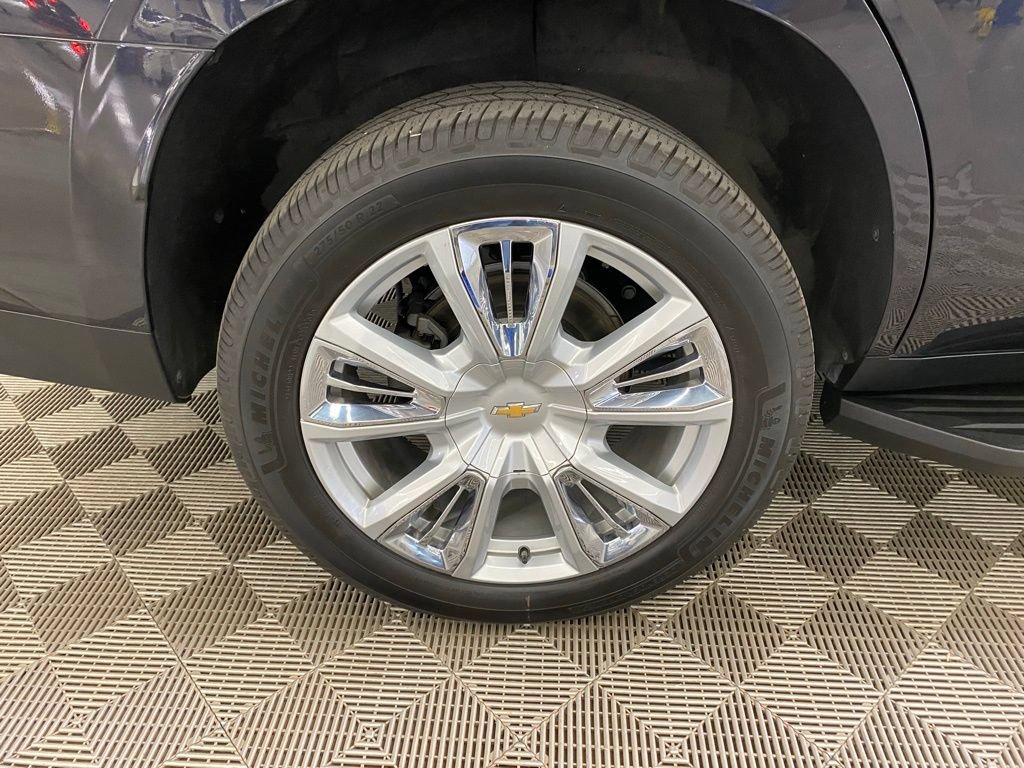 Used 2022 Chevrolet Tahoe High Country AWD/4WD image 11