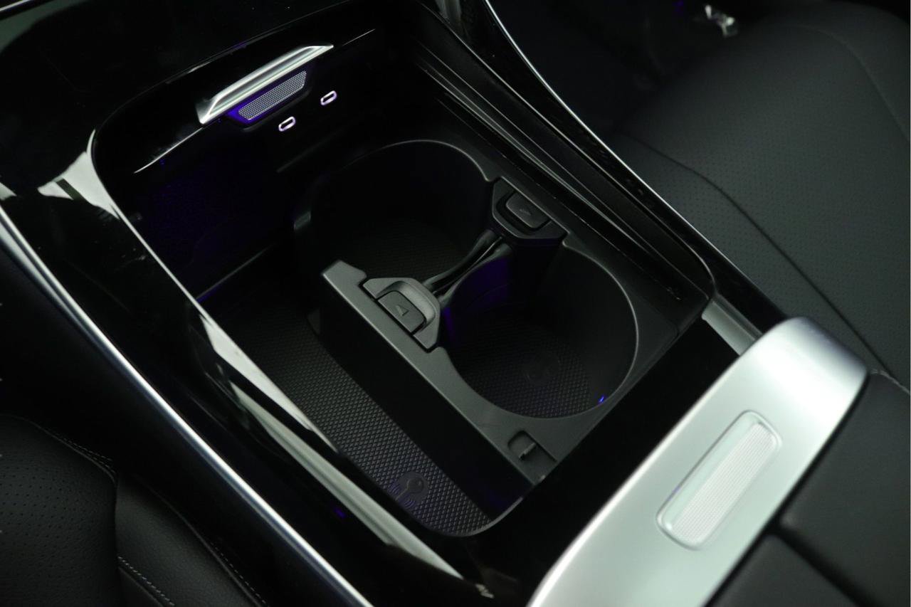 New 2026 Mercedes-Benz CLE 450 4MATIC Coupe image 6