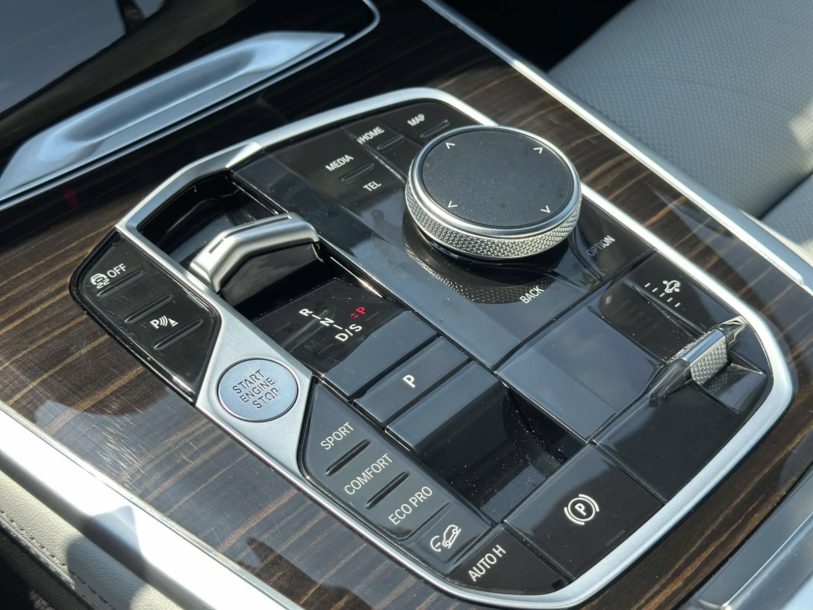 Used 2023 BMW X7 xDrive40i AWD/4WD image 13