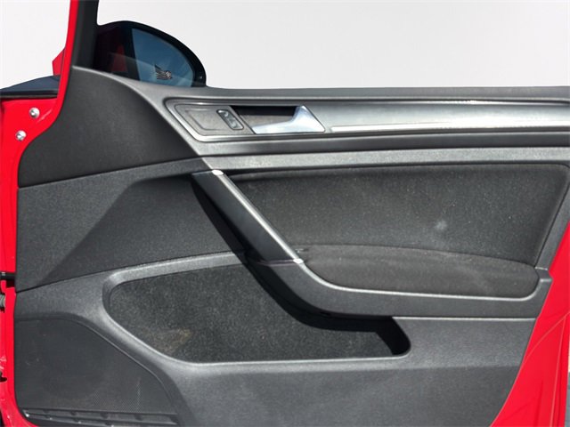 Used 2018 Volkswagen GTI S image 10