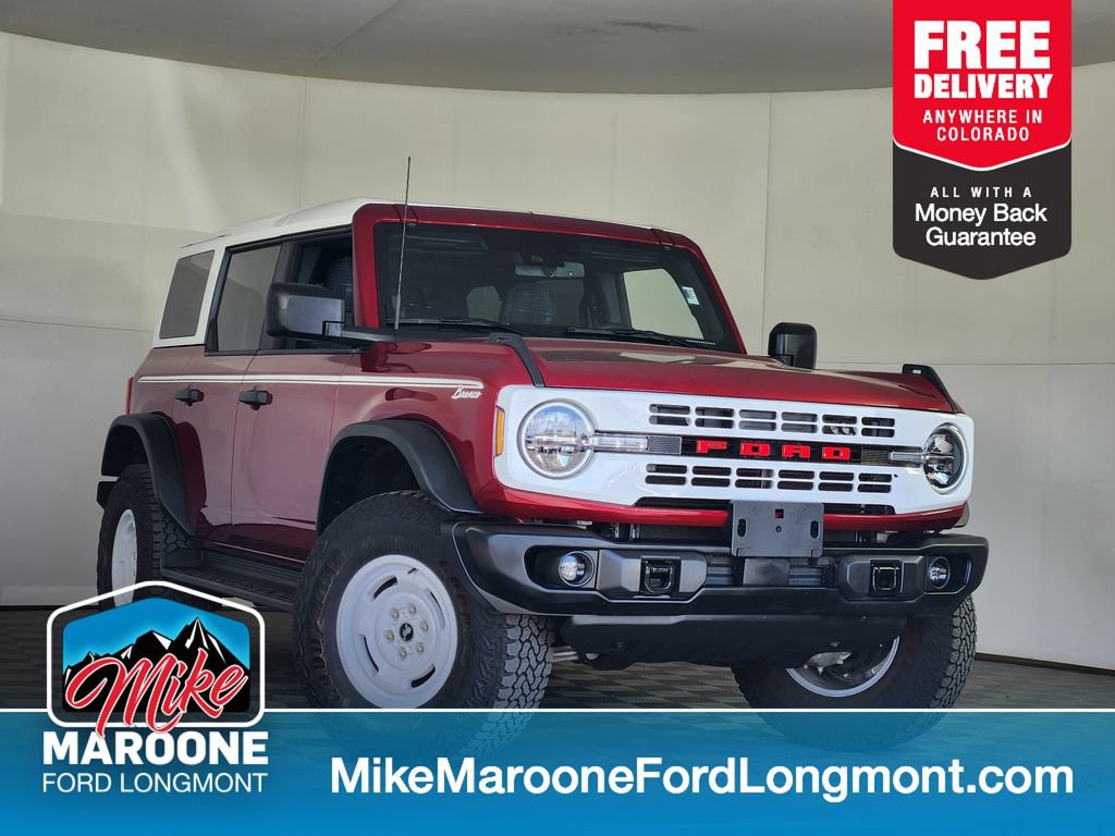 Used 2025 Ford Bronco Heritage Edition AWD/4WD image 1