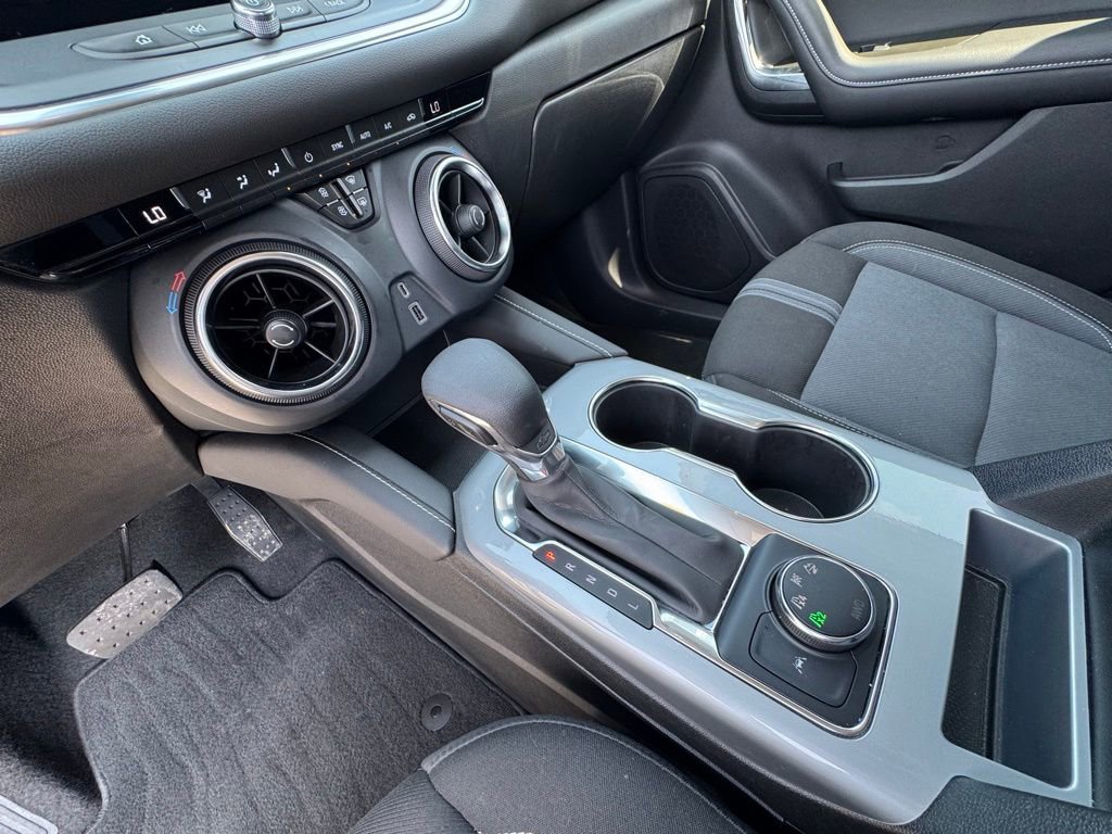 Used 2023 Chevrolet Blazer LT image 27