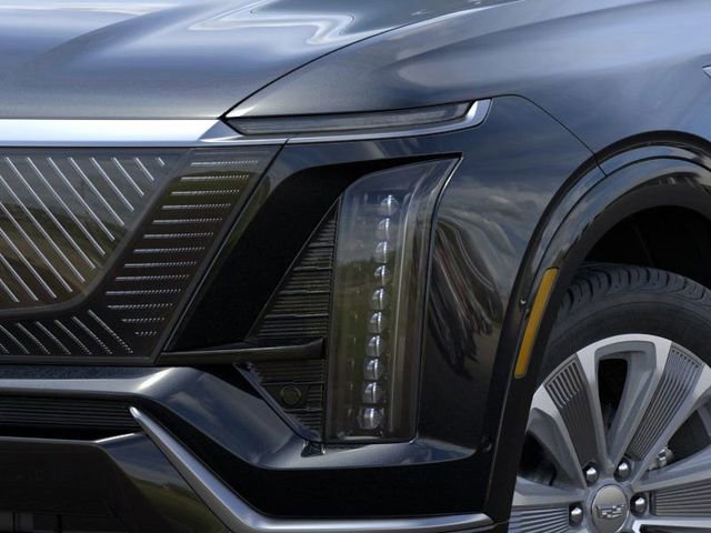 New 2026 Cadillac Vistiq Luxury w/ LPO, Floor Liner Package AWD/4WD image 10