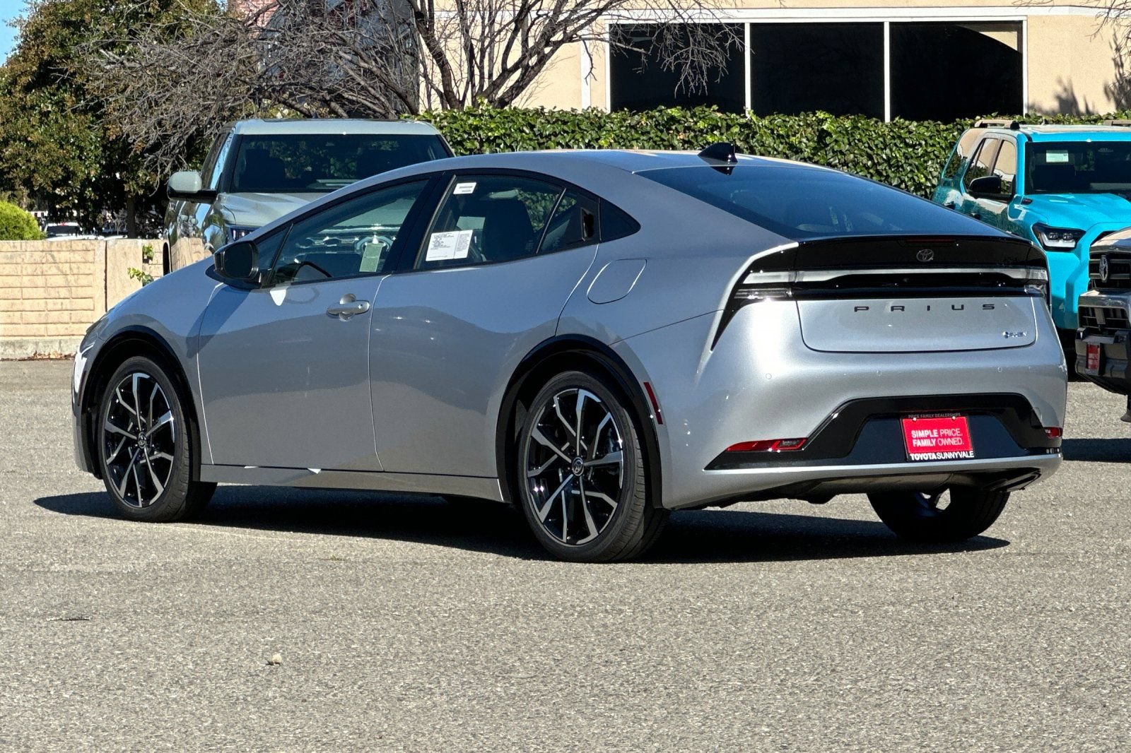 New 2026 Toyota Prius Plug-In Hybrid FWD image 7