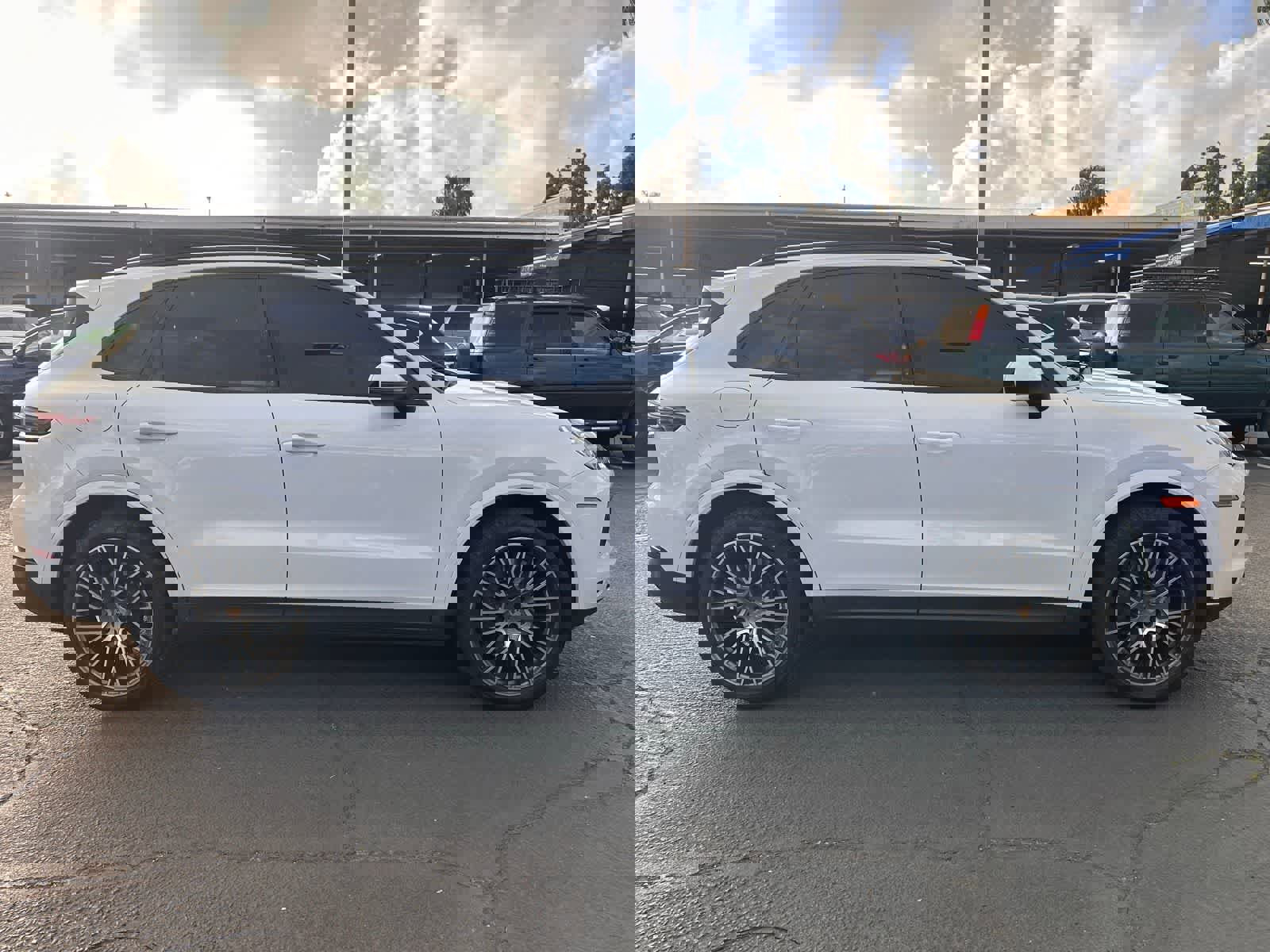 Used 2022 Porsche Cayenne S image 6