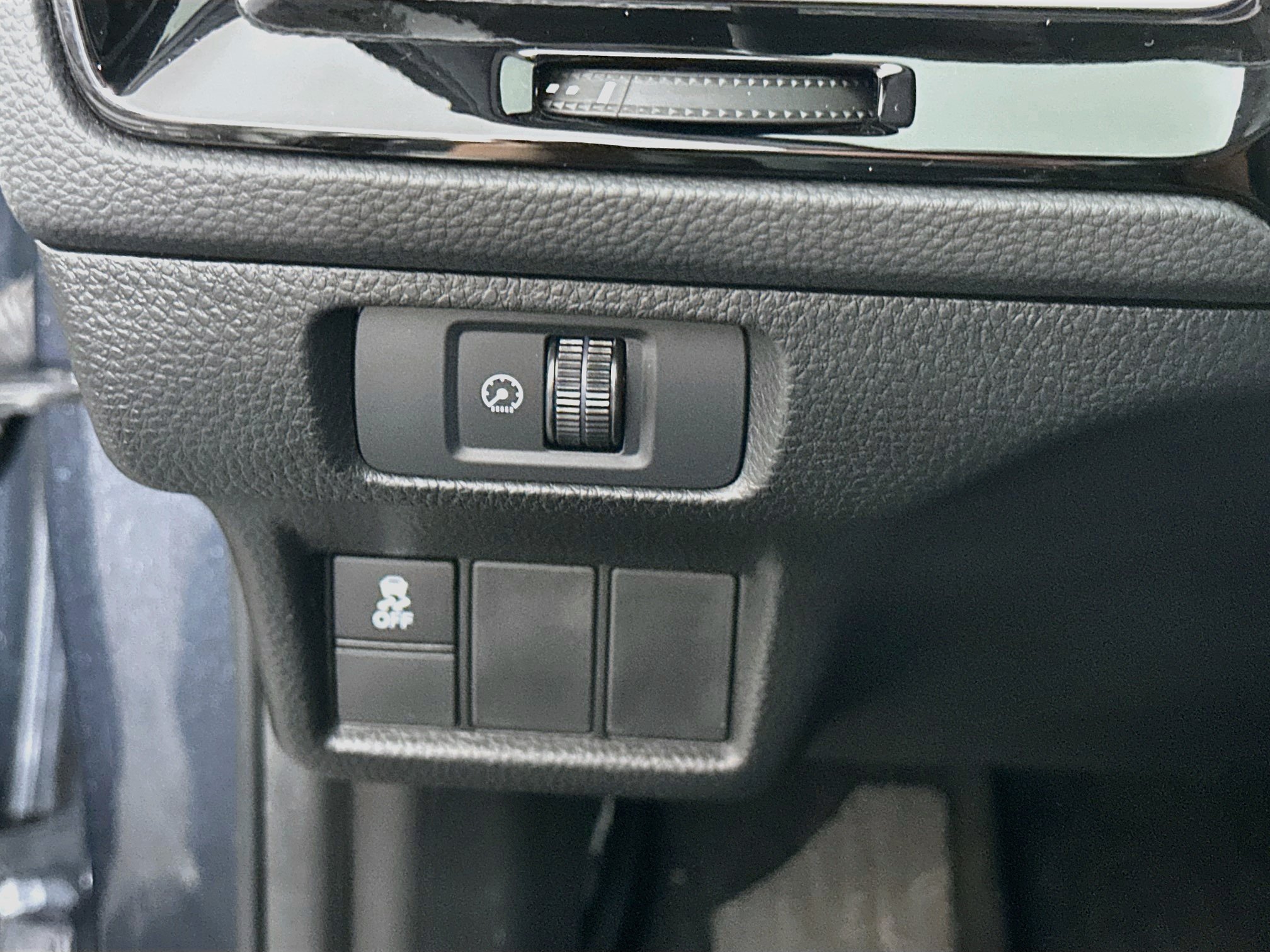 Used 2025 Honda Civic Sport image 17