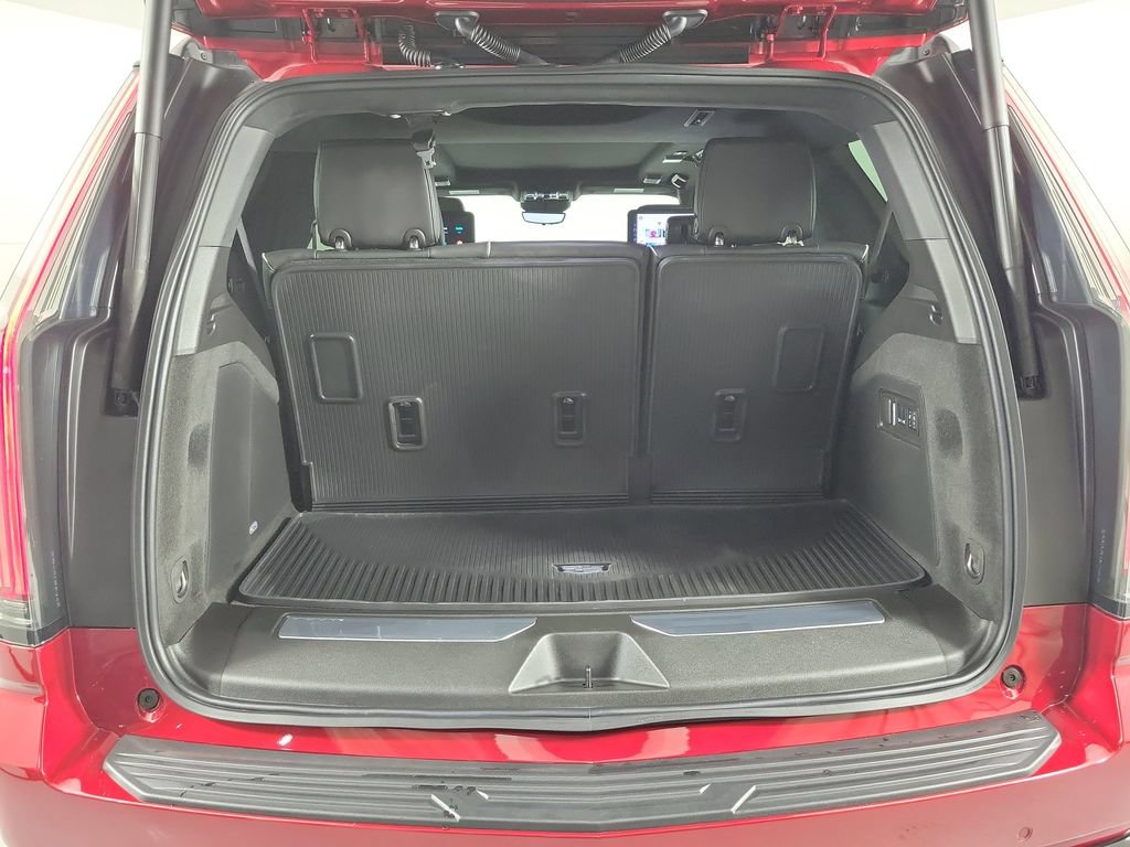 Certified 2025 Cadillac Escalade V w/ LPO, Floor Liner Package AWD/4WD image 41