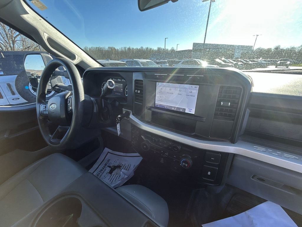 Used 2024 Ford F350 XL w/ 360-Degree Camera Package image 11