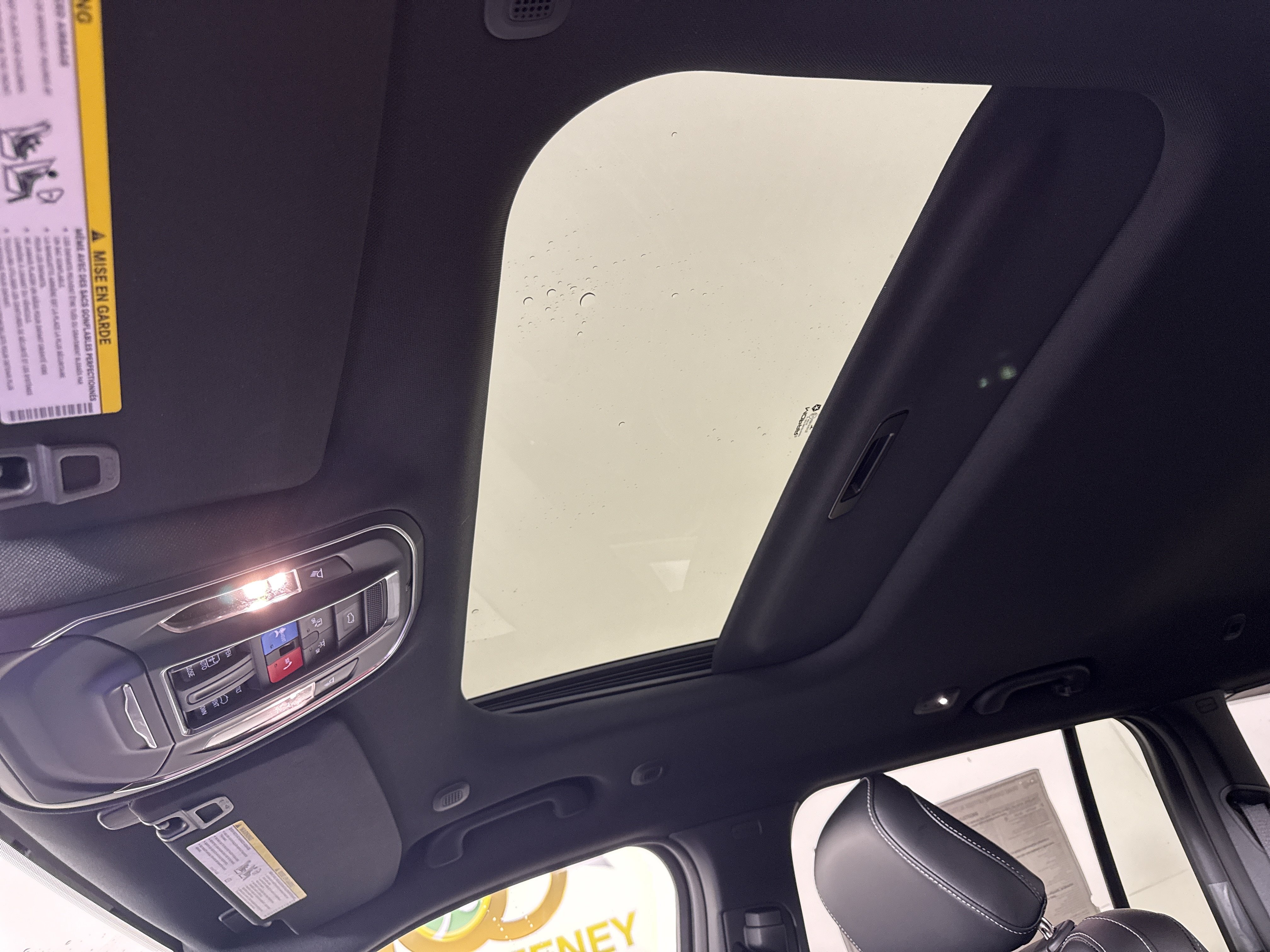 New 2026 Jeep Grand Cherokee Altitude AWD/4WD image 24