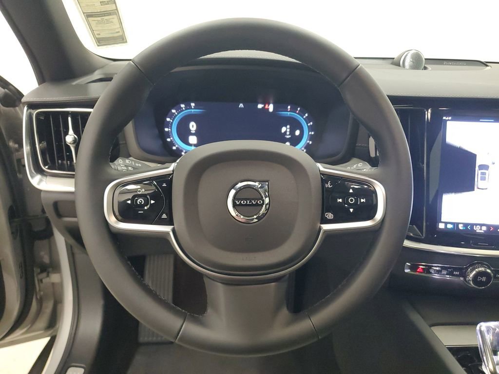 New 2025 Volvo V60 B5 Cross Country Ultra w/ Protection Package Premier image 23