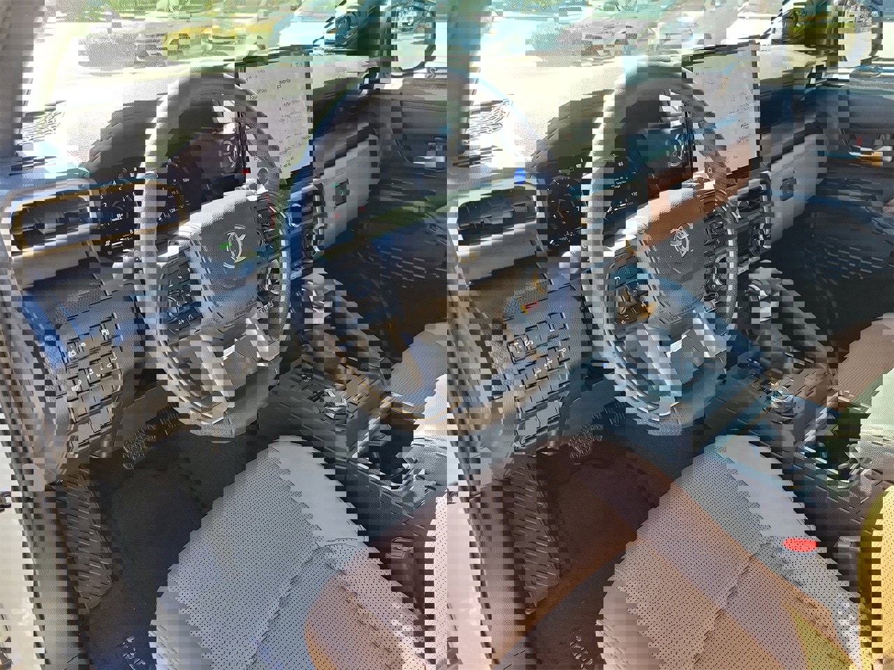 Used 2025 Toyota 4Runner Limited image 16