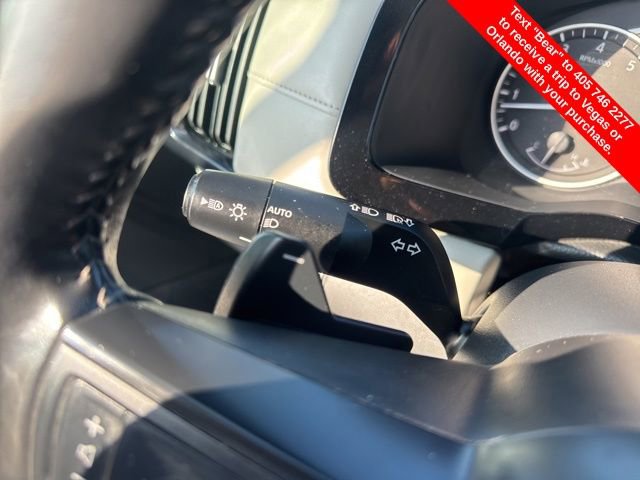 Used 2024 Nissan Pathfinder SV image 22